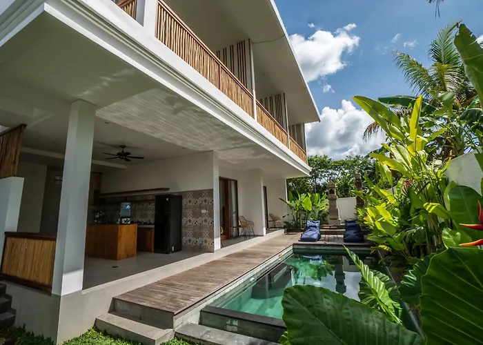 Kemari Lodge *